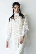 画像をギャラリービューアに読み込む, GINGERALE Archive List : レースパーカーポンチョ