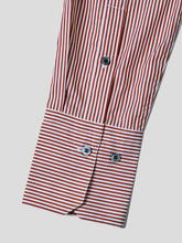 画像をギャラリービューアに読み込む, H U R _   /   The Thomas Shirt
